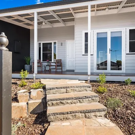 Bluestone Cottages - The Villa Toowoomba Exterior photo