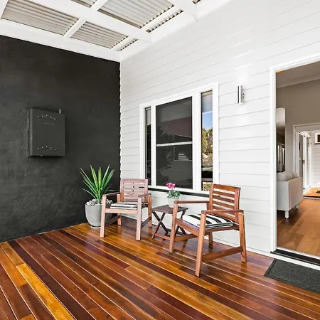 Bluestone Cottages - The Villa Toowoomba Exterior photo